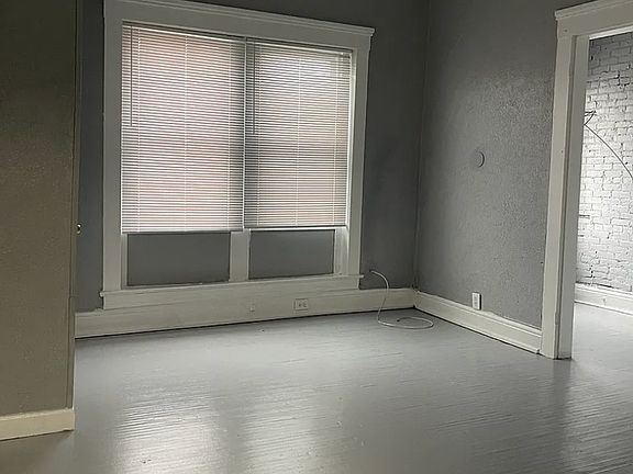 4th image of 118 N 18th St #2