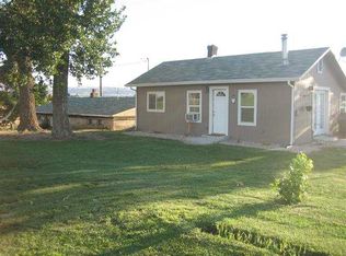 3927/3929 Homestead Rd, Homedale, ID 83628