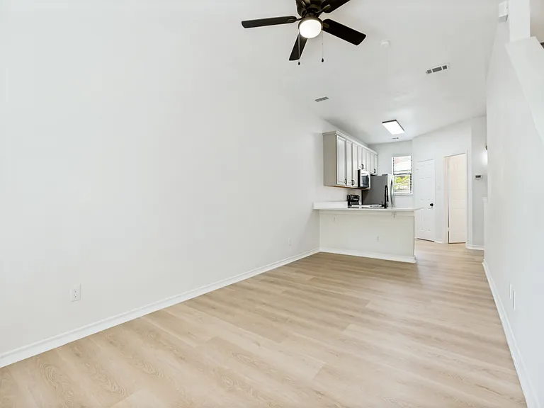 120 Nemo Ct — Photo 4