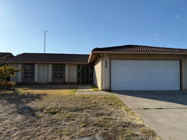 9221 Lariat Ln, Stockton, CA 95210