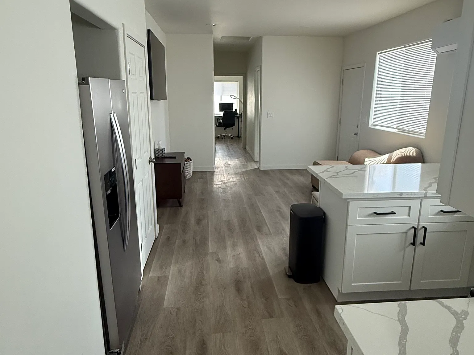 2 bed, 600 sqft, $1,700 — Photo 4