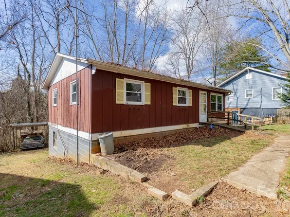 7 Main St, Asheville, NC 28803