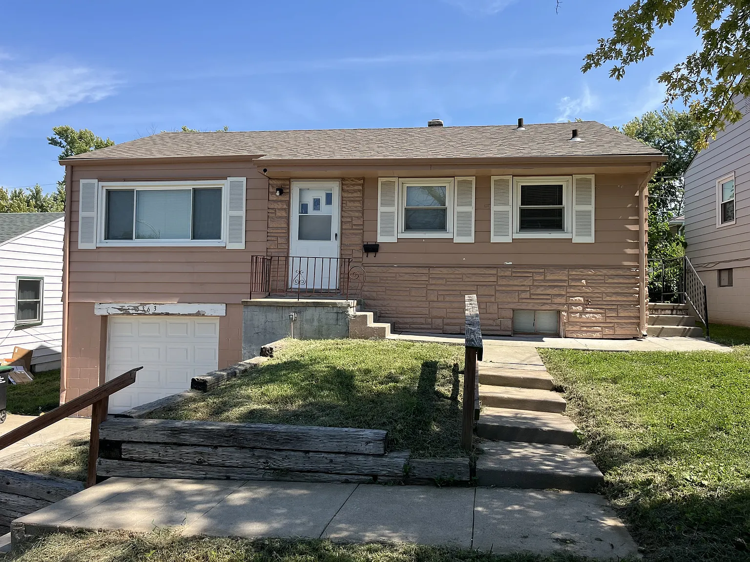 5363 N 47th Ave - 5363 N 47th Ave — Photo 1