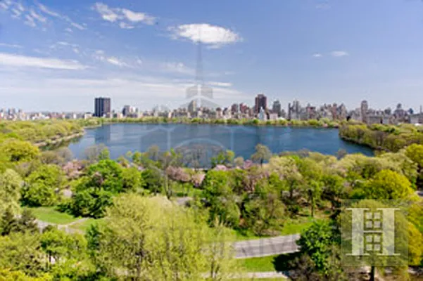 Sold by Halstead Real Estate | media 5