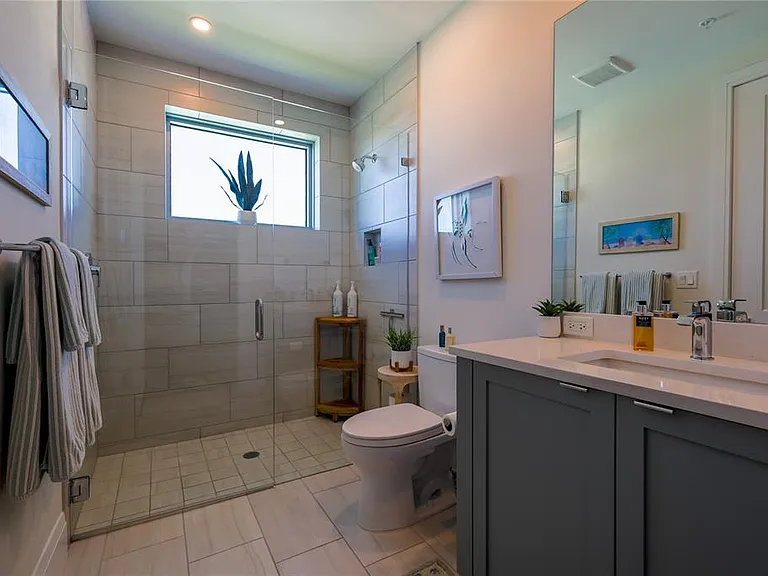 2910 W Barcelona St #604 — Photo 32