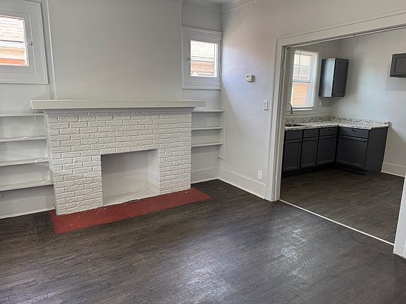 2nd image of 3724 Wager St #1-3724-B1