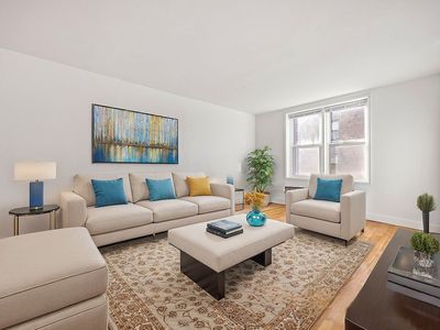 50-22 40th St #2H, Queens, NY, 11104