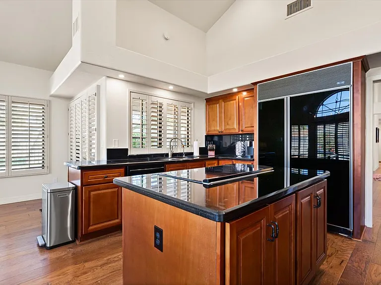 8292 E Cortez Dr — Photo 17
