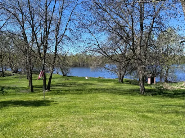 18827 N Bay Ln, Pine City, MN 55063