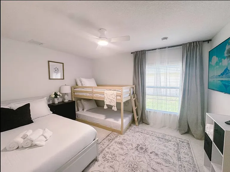 2473 SE Sidonia St — Photo 24