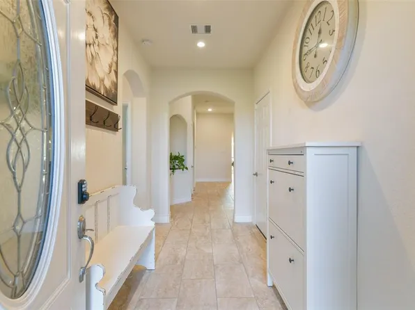 820 Wagon Wheel Trail, Angleton, TX 77515
