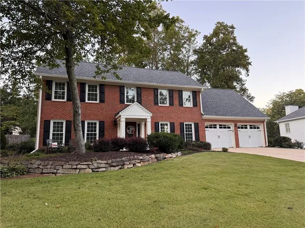 1065 Princeton Walk NE, Marietta, GA 30068