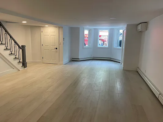 Rented by Voro New York | media 22