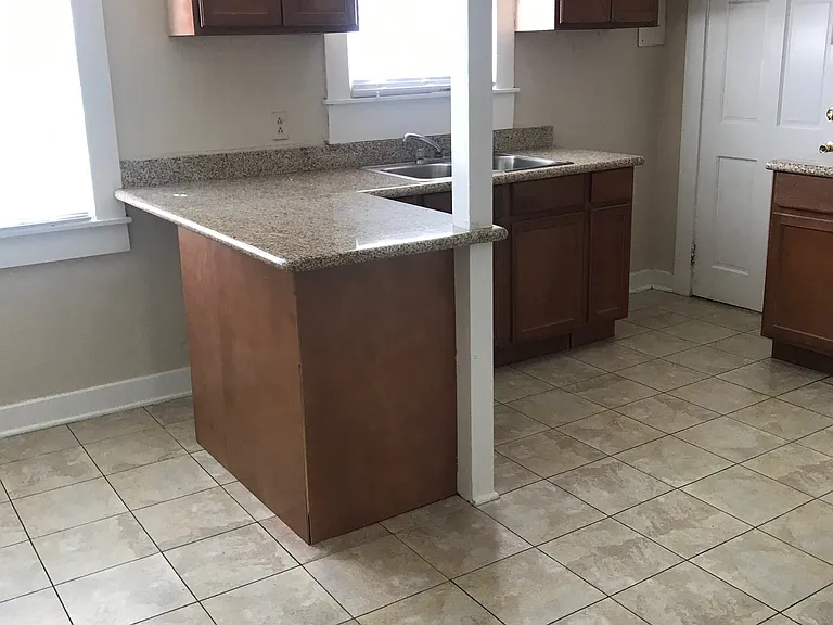 2236 Perkins Rd #D4 — Photo 3
