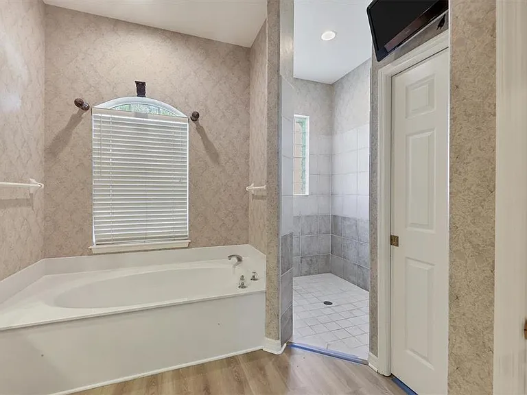 4920 Old Oakleaf Dr — Photo 22