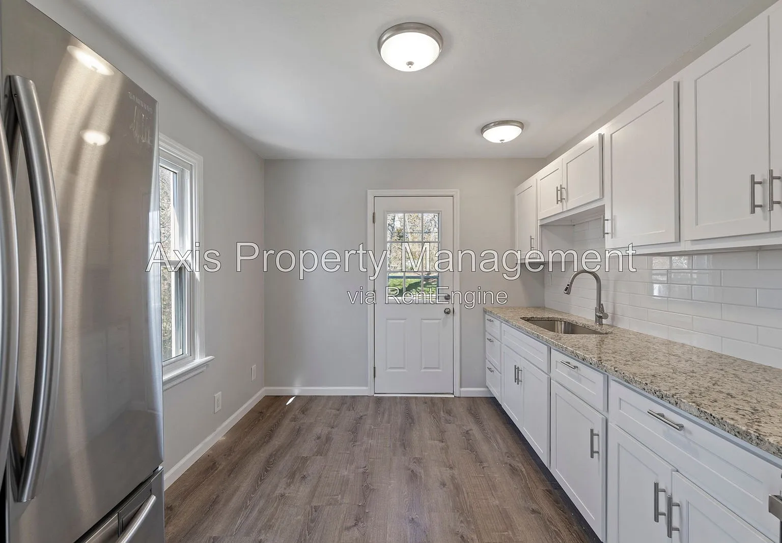 2 bed, 1.0 bath, 784 sqft, $1,250 — Photo 3