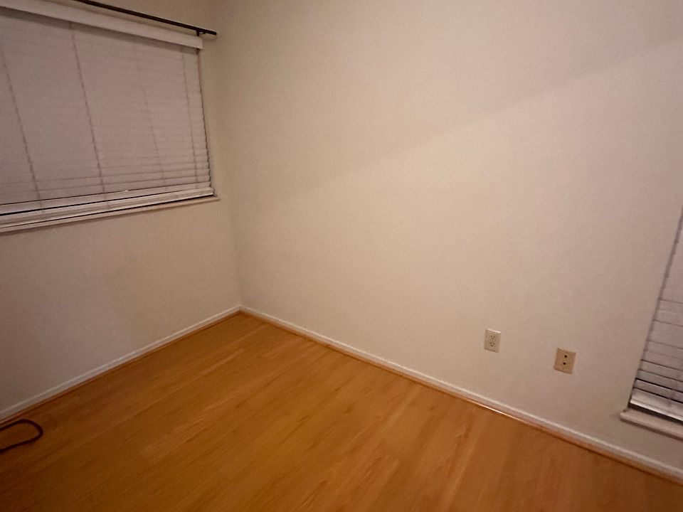 2nd image of 95-270 Waikalani Dr #F