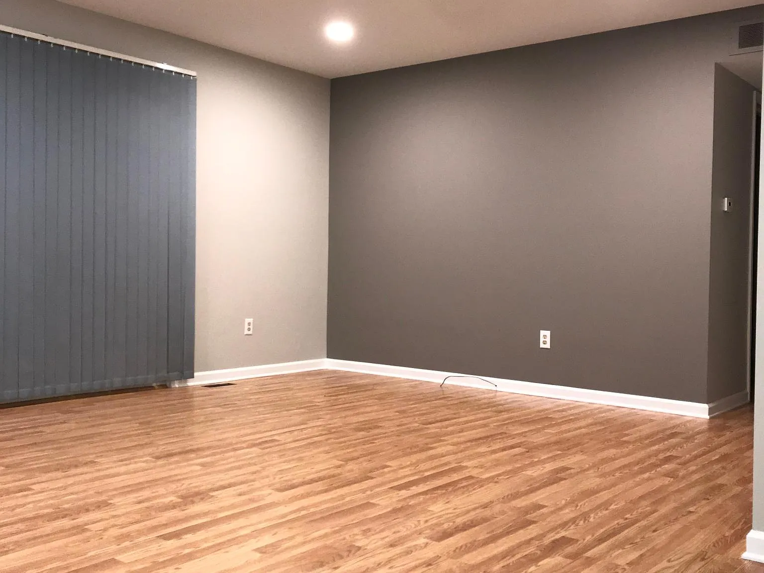 2 bed, 1000 sqft, $1,600 — Photo 4