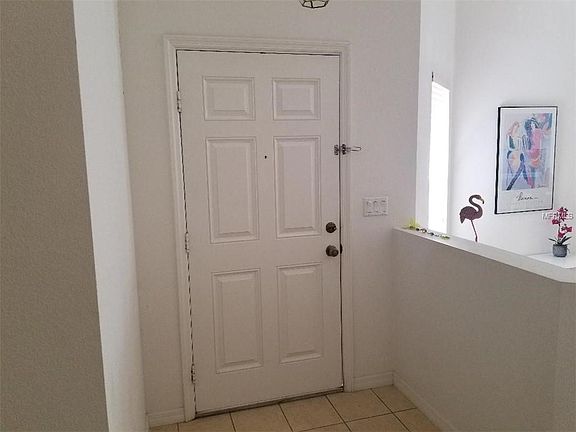 3rd image of 128 Grand Canal Dr