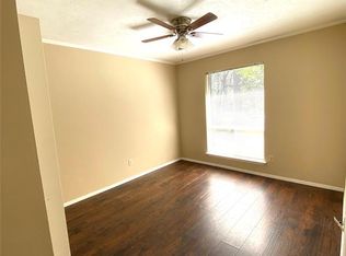 52 S Waxberry Rd, Spring, TX 77381