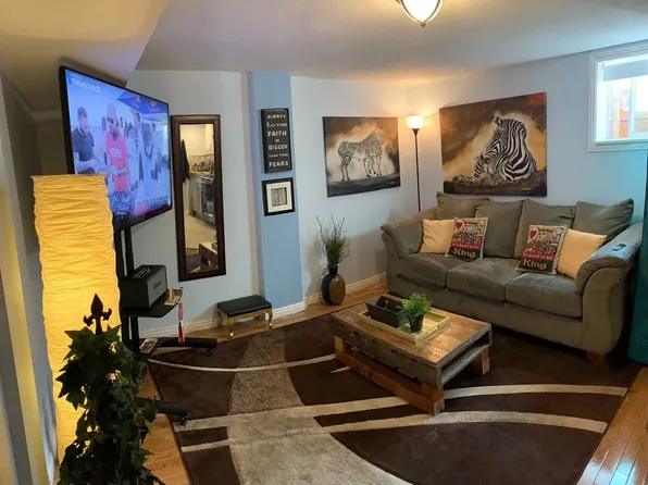 8886 S Mingo Park Dr, Sandy, UT 84070