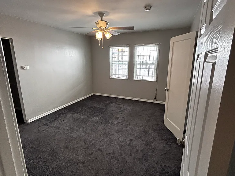 1850 S Curson Ave #1850 — Photo 8