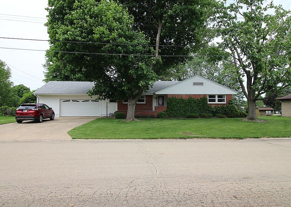 1st image of 1408 Lakeview Dr