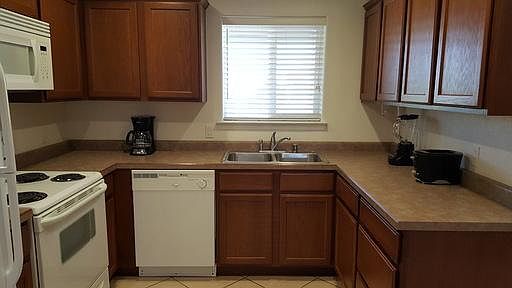 4th image of 404 S Schwartz Ave APT 206