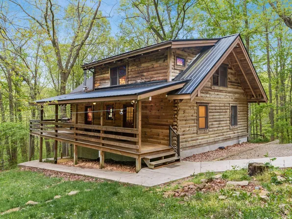 19900 Lindsay Rd, South Bloomingville, OH 43152