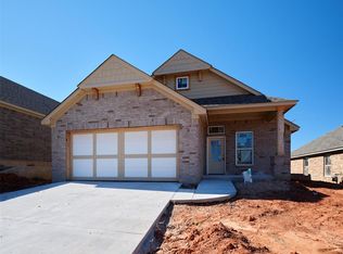 3710 Hardy Dr, Norman, OK 73069