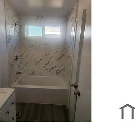 16531 S Denver Ave #4 — Photo 11