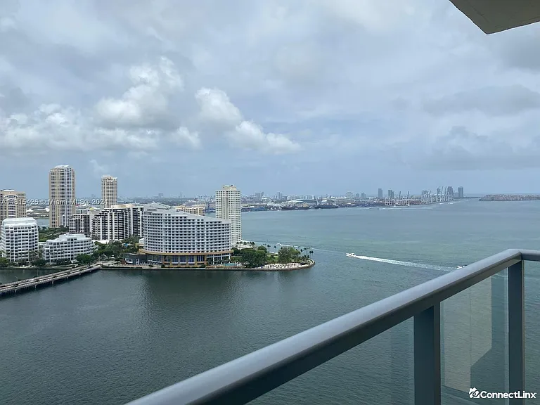 1155 Brickell Bay Dr #3008 — Photo 7