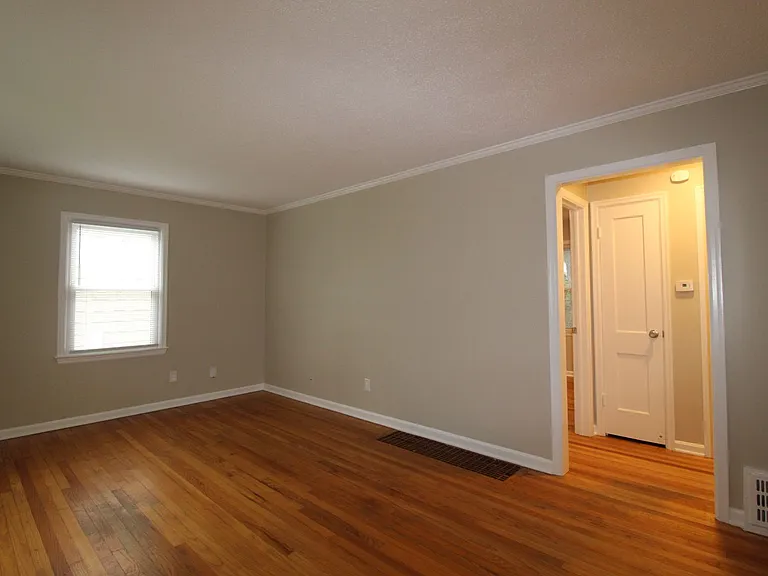 5314 Linden St — Photo 3