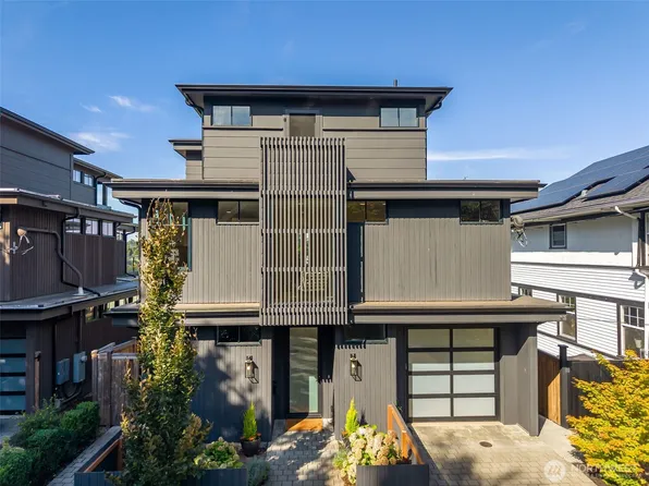 1123 31st Avenue, Seattle, WA 98122