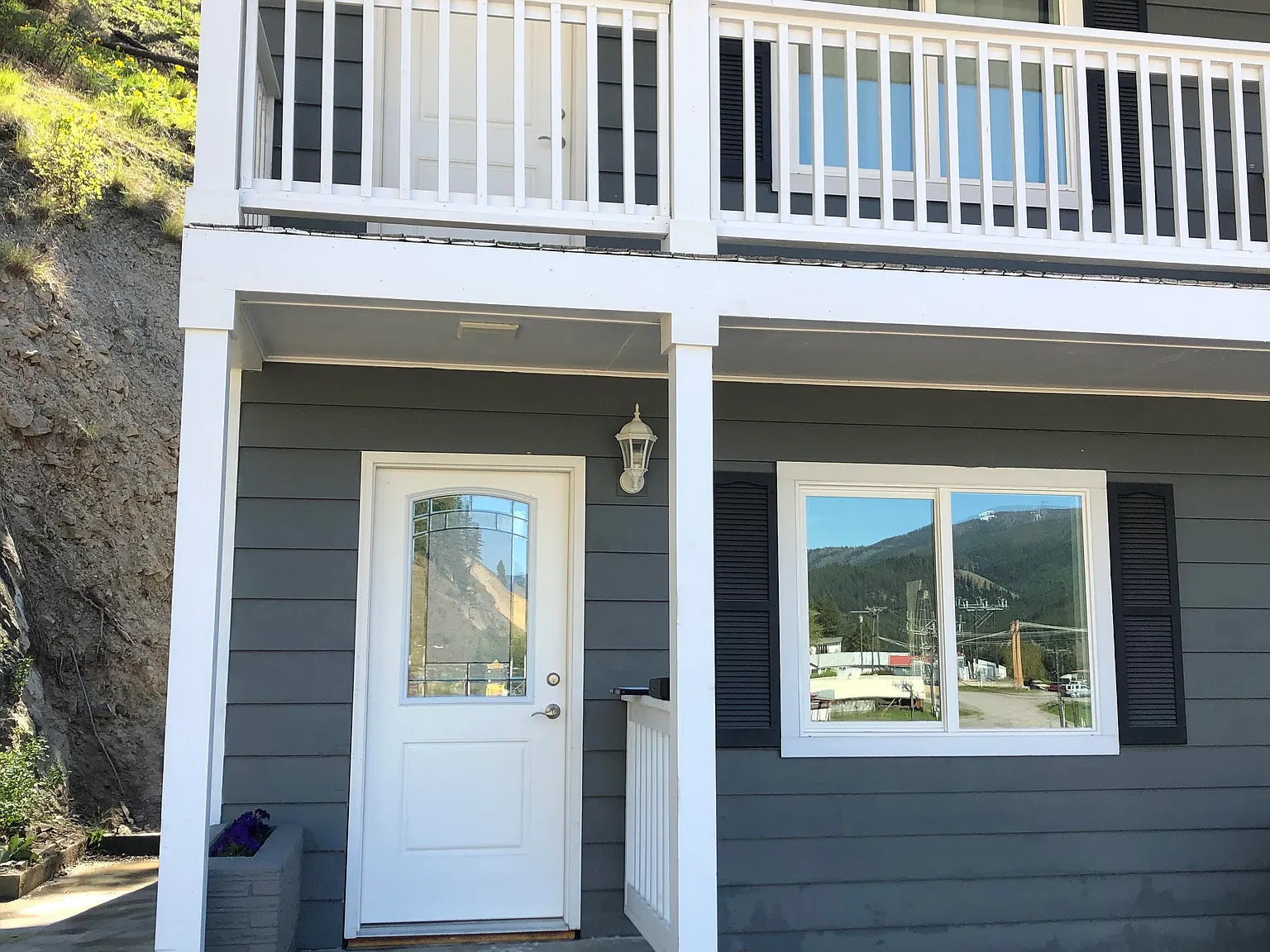 1 bed, 1.5 bath, 690 sqft, $1,000 — Photo 3