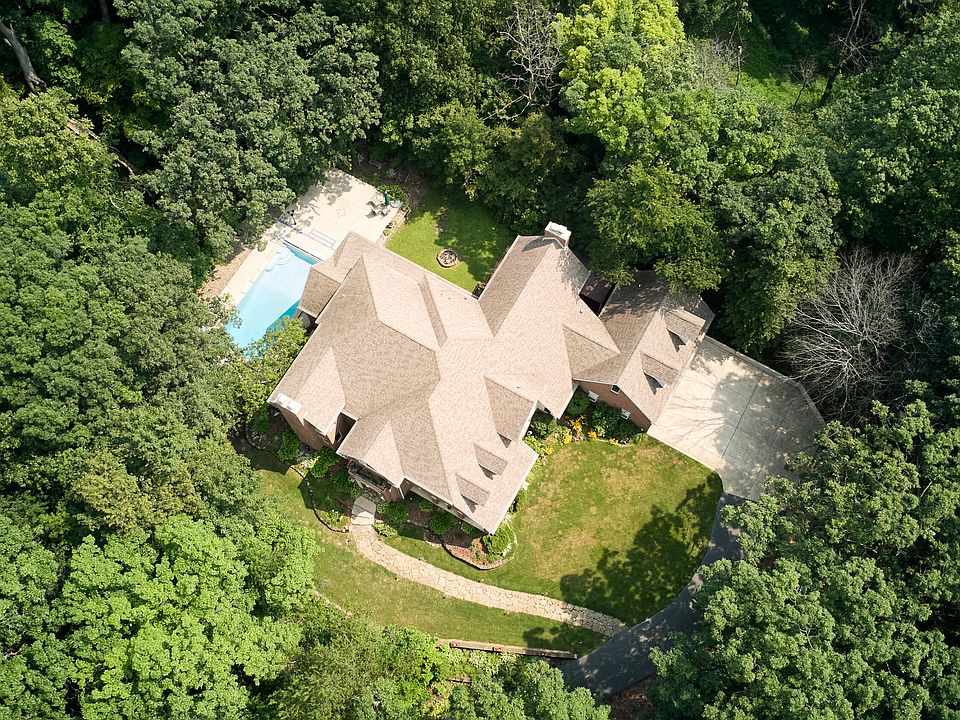 1st image of 273 Bridlewood Ln
