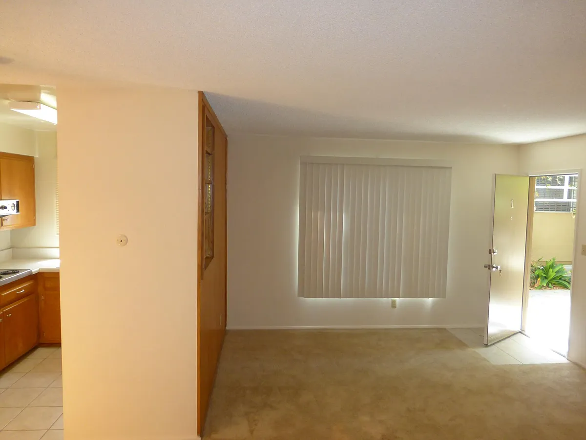 Building Photo - 4945 Del Monte Ave