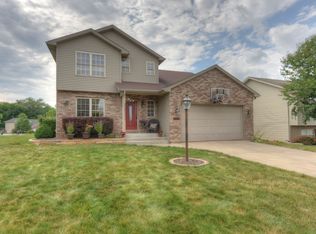 12482 Saint Joseph Pl, Crown Point, IN 46307