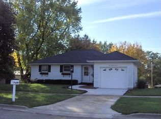 407 10th Ave, New Glarus, WI 53574