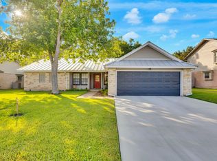 523 Pigeon Forge Rd, Pflugerville, TX 78660