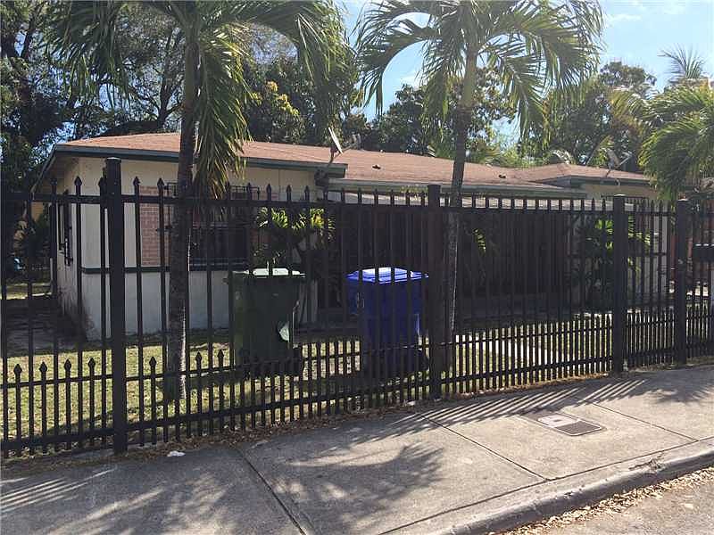 1st image of 5641 NE Miami Ct