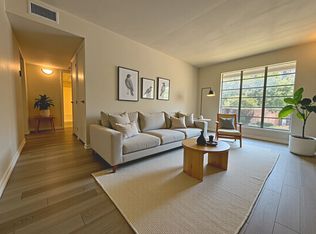 10584 High Hollows Dr #U-274, Dallas, TX 75230