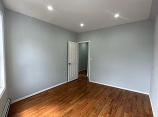 3334 Fort Independence St #2B, Bronx, NY 10463