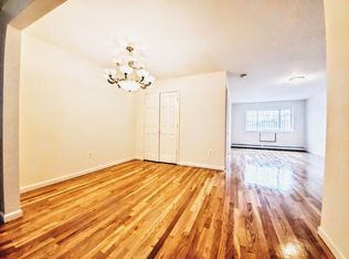 812 E 219th St #3RR, Bronx, NY 10467