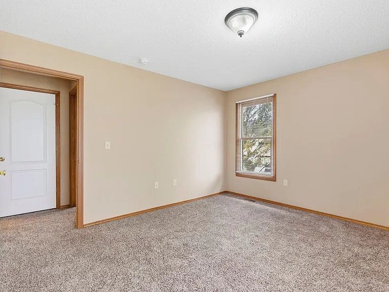 1905 S Ingram Mill Rd #8 — Photo 19
