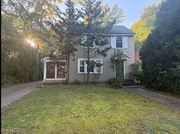 1st image of 1568 Sheffield Rd