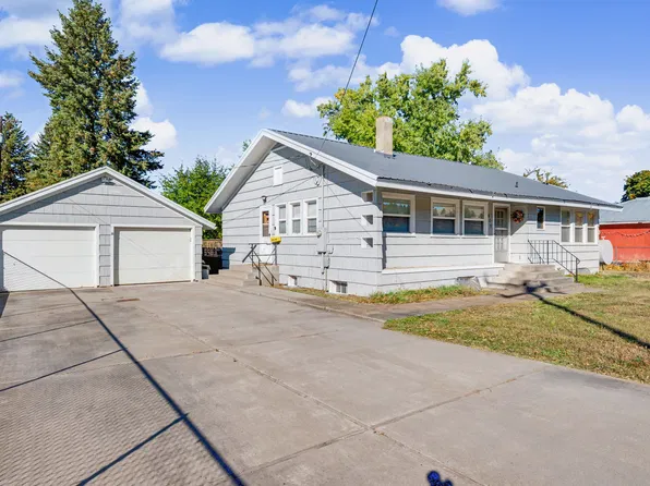 401 Clayton St, Plains, MT 59859