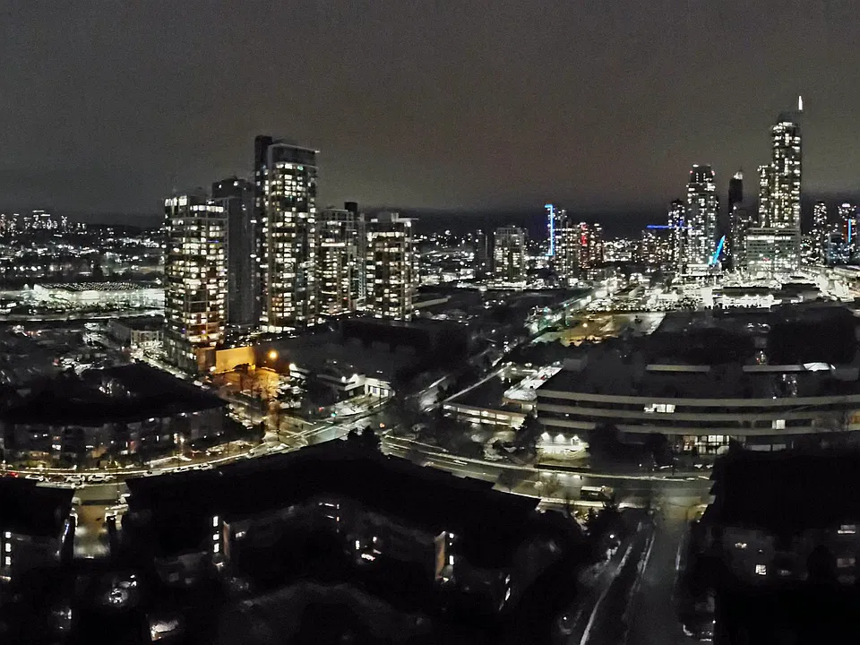 4720 Lougheed Hwy #1612
