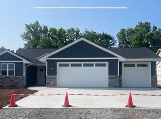 1528 Liberty Ave, Neenah, WI 54956