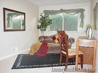 5th image of 870 Ithaca Ave
